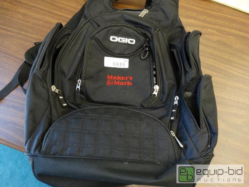 lot 715 image: Black Backpack&nbspMarkers Mark....