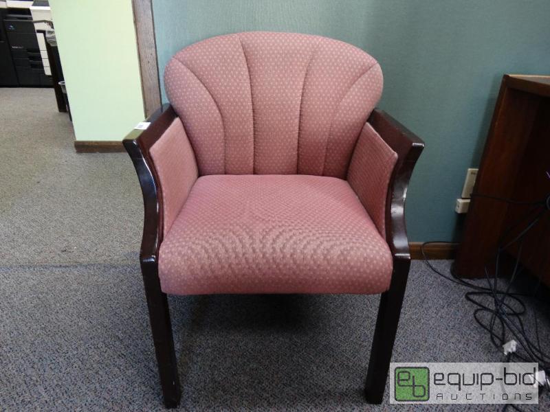 lot 777 image: Nice Chair With Wooden Legs.&nbsp...