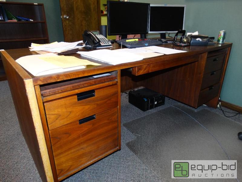 lot 780 image: Wooden Desk....