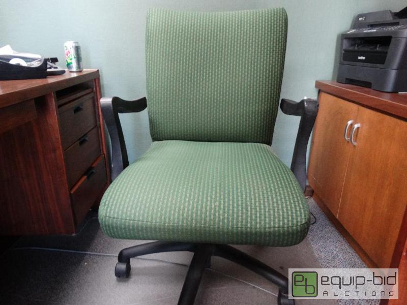 lot 784 image: Green Desk Chair....