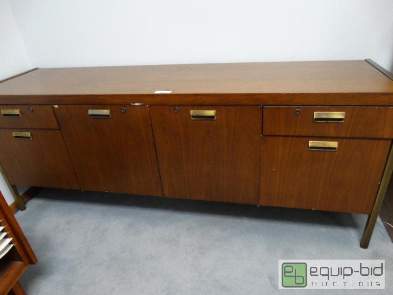lot 837 image: Cabinet No Content....