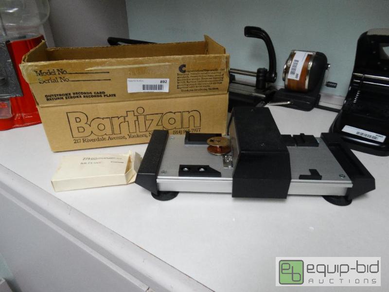 lot 892 image: Bartizan Credit Card Swiper....