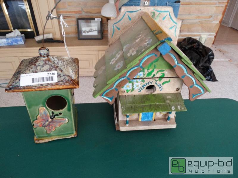 lot 2236 image: Lot of 2 bird houses....