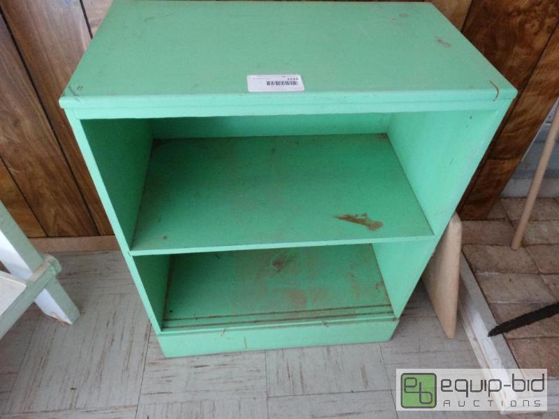 lot 2241 image: Green wood shelfcabinet....