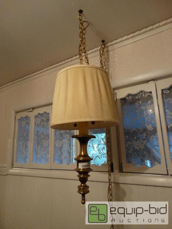 lot 2296 image: Brass hanging swag lamp....