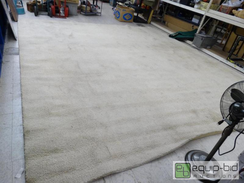 lot 735 image: Very large floor rug....
