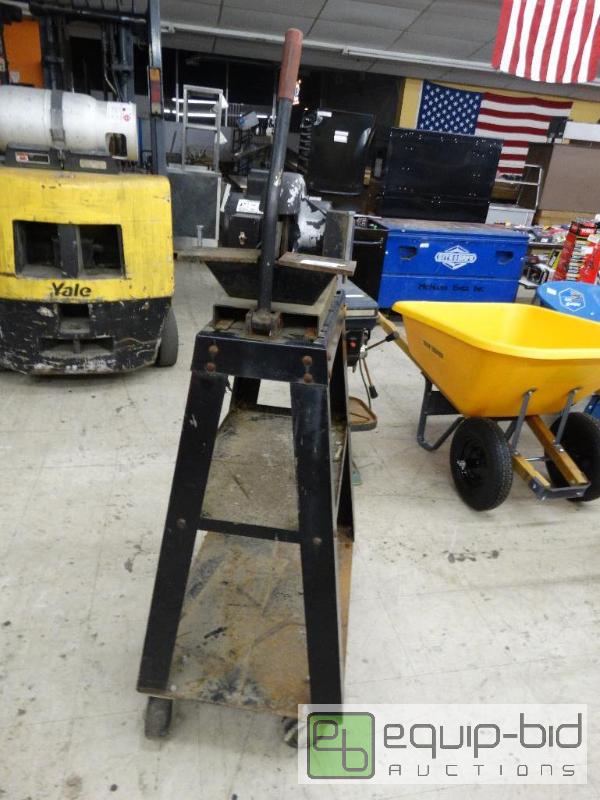 lot 1 image: Electric Pipe Cutter On Stand WWheels - WORK...