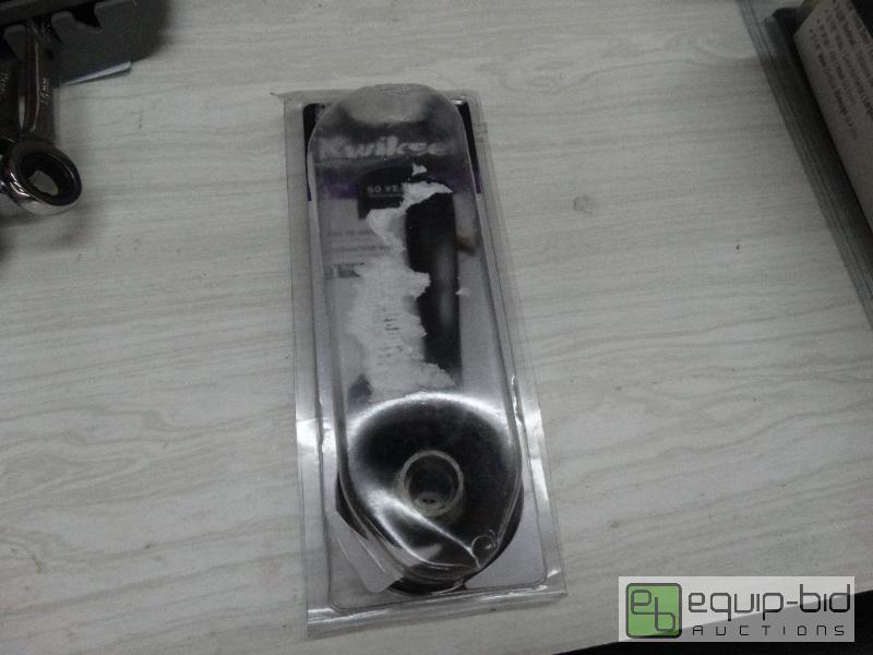 lot 122 image: Kwikset Inactive Knob....