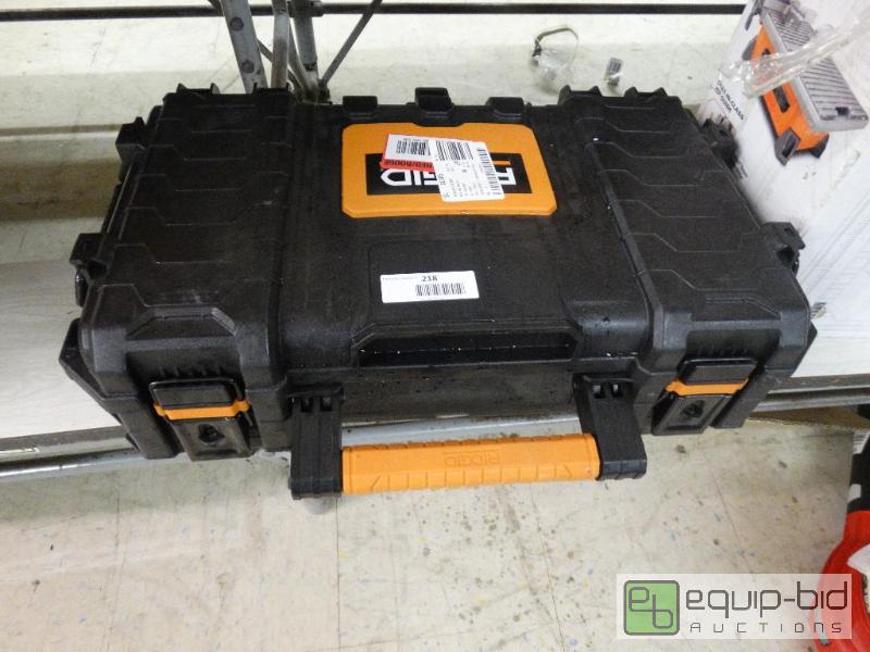 lot 218 image: Ridgid Hand Case - Needs Hinge.&nbsp...