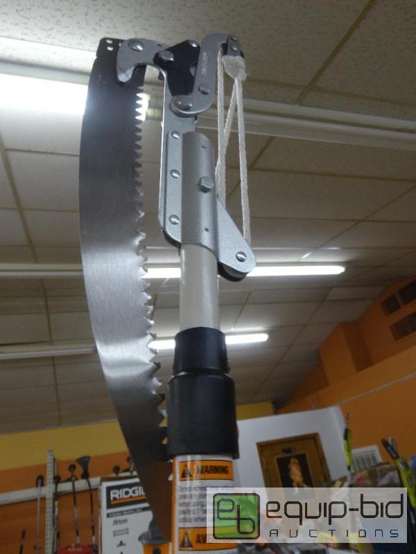 lot 343 image: Fiskars 12 Tree Saw....