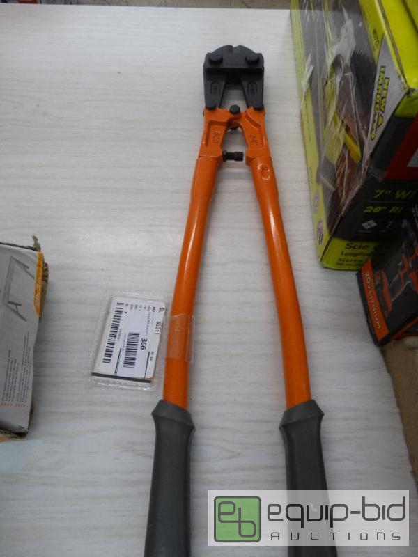lot 366 image: 24 Bolt Cutter....