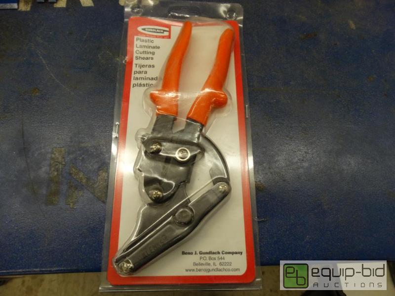 lot 46 image: Plastic Laminate Cutting Shears - New In Pack...