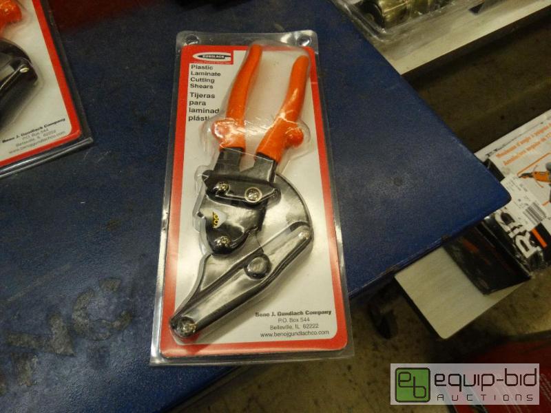 lot 47 image: Plastic Laminate Cutting Shears - New In Pack...