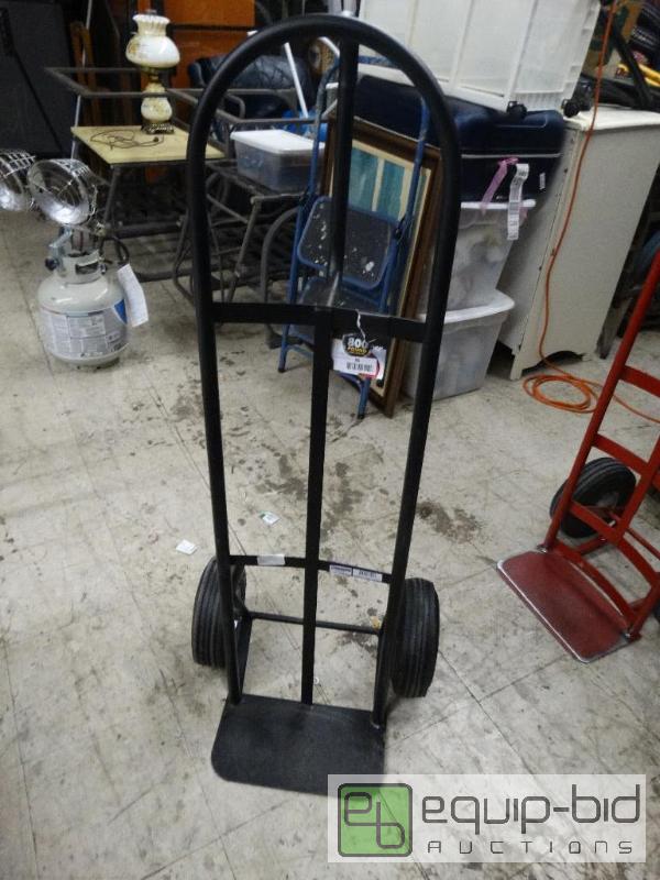 lot 88 image: Heavy Duty D Handle Hand Truck - 800 Lb Capac...
