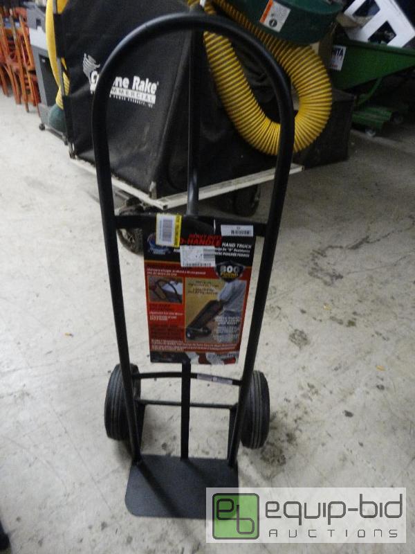 lot 89 image: Heavy Duty D Handle Hand Truck - 800 Lb Capac...