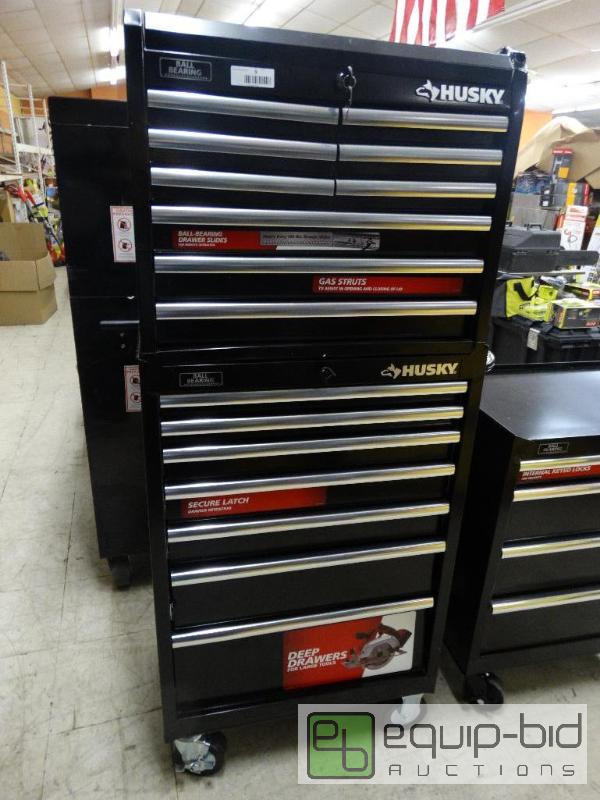 lot 9 image: Husky 7 Drawer Bottom Tool Cabinet On Wheels ...