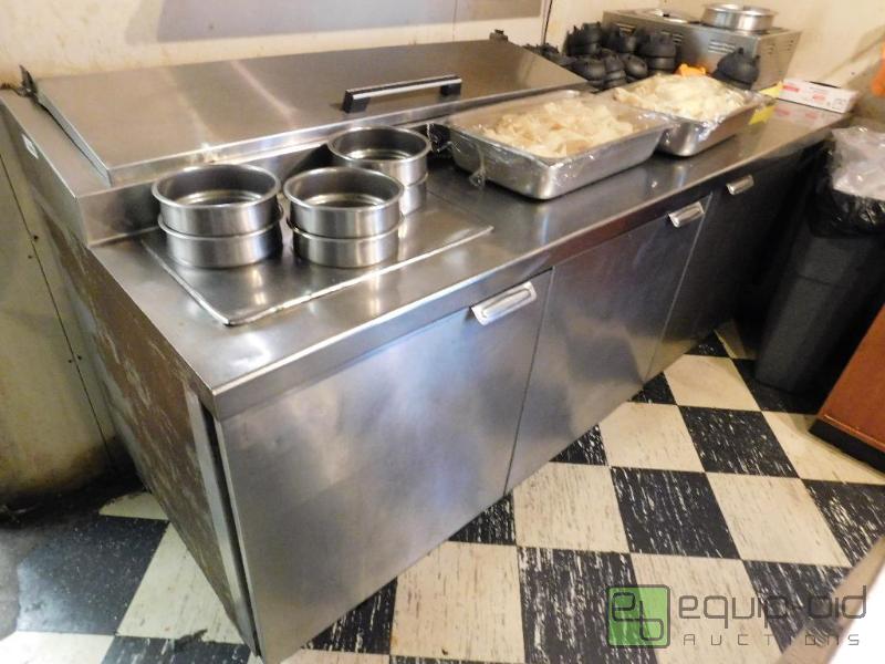 lot 1327 image: 93 Inch Sandwich Prep Table