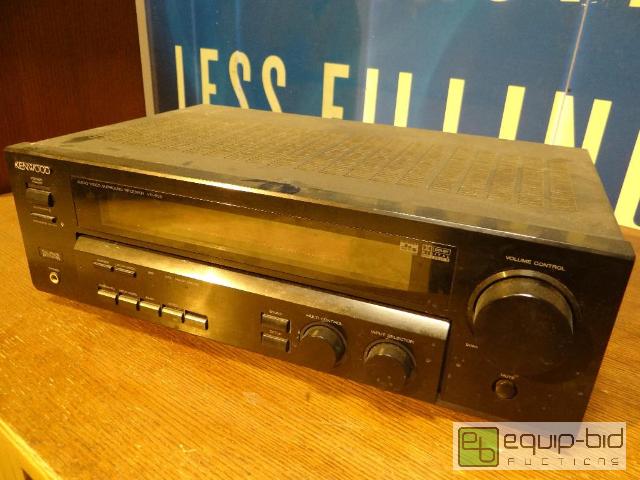 lot 2015 image: Kenwood Audio Video Surroundsound Receiver Model VR-606 Powers on