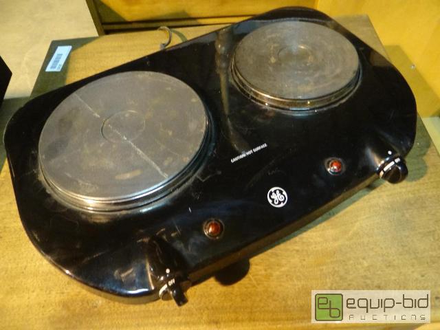 lot 2035 image: GE Electric Countertop 2 Burner Stove