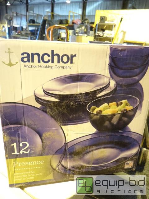 lot 2117 image: Anchor 12pc Dinnerware set