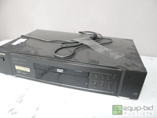 lot 2132 image: Panasonic DvDVideo Player