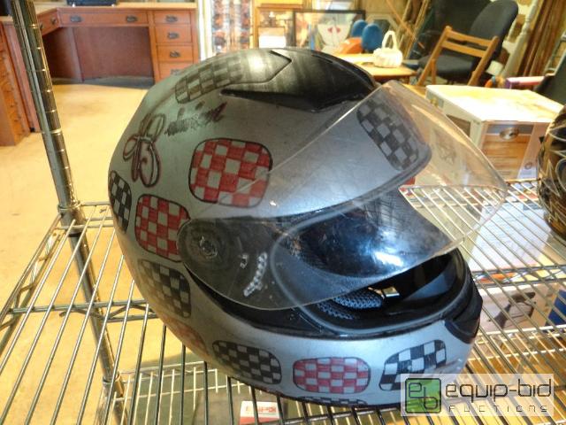 lot 2156 image: Sport Racing Riding Helmet