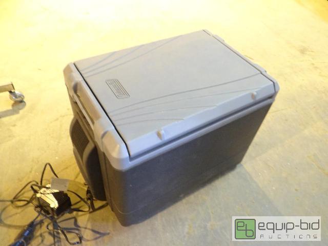 lot 2167 image: Thermal Colman Cooler